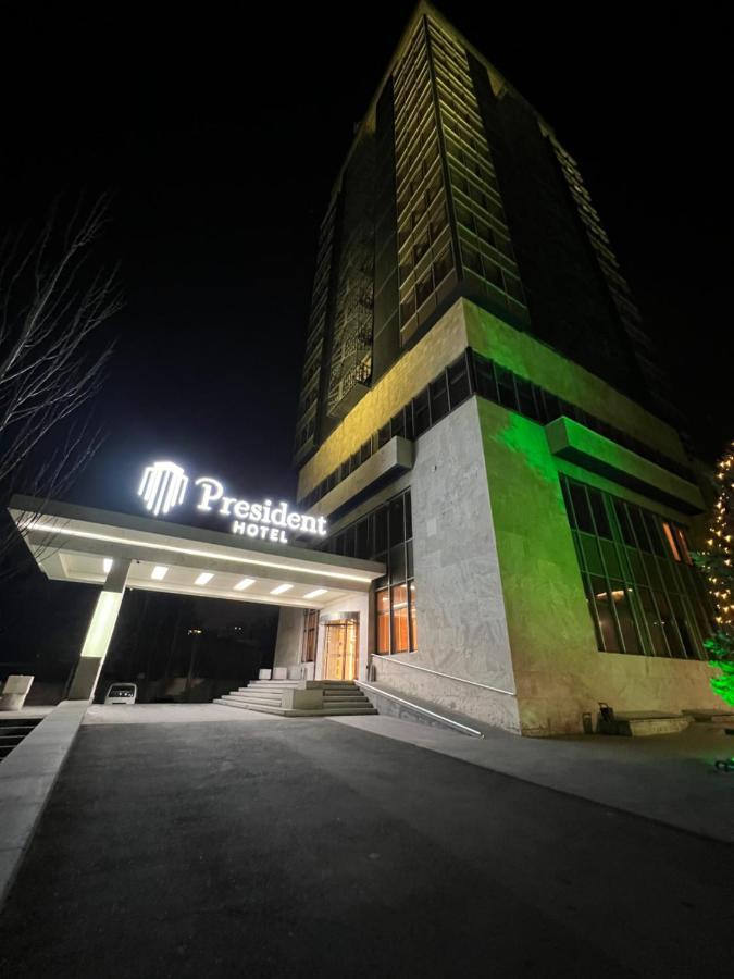 President Hotel By Hrazdan Hotel Cjsc Yerevan Exterior photo